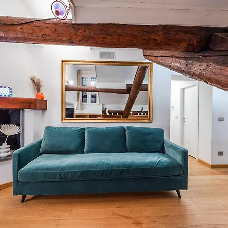 The Mirror Attic - Moscova Brera Apartament *